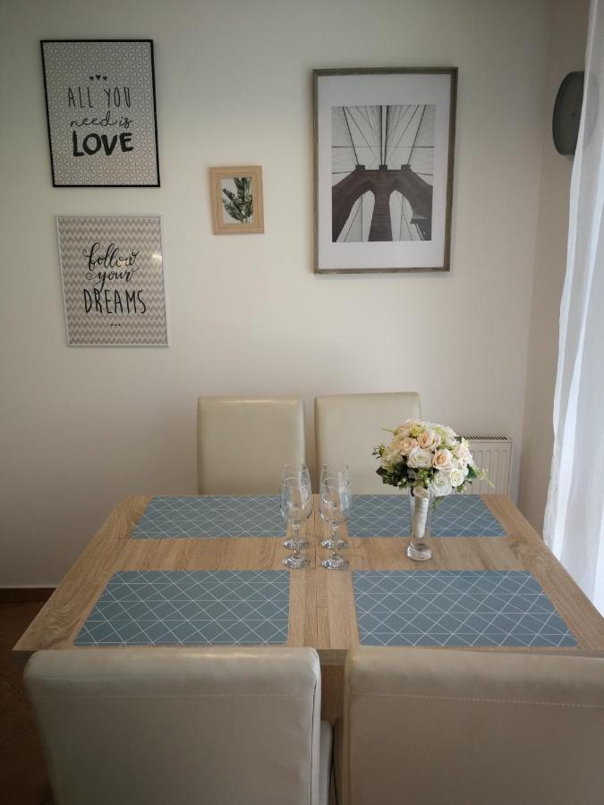 Voeroesmarty Apartman Miskolc - Belvaros - Downtown 外观 照片